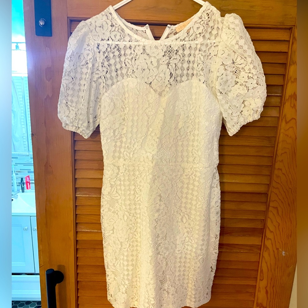 Lace white bridal dress
